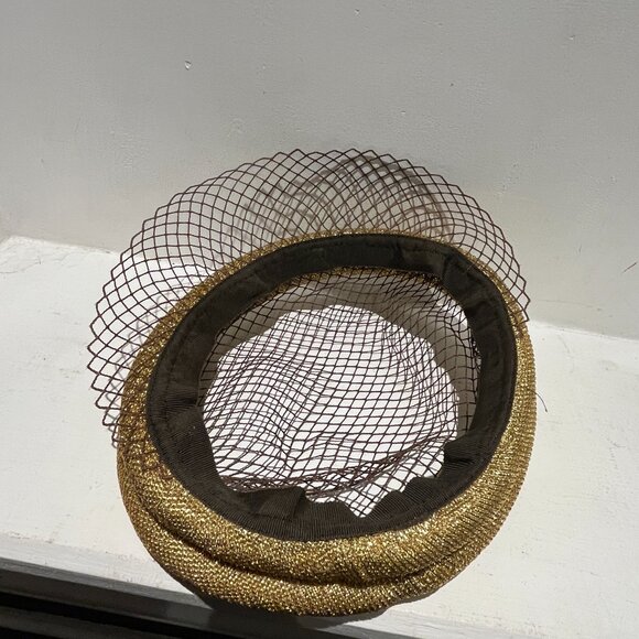 Vintage 1960s USA Shimmer Metallic Gold Ring Netting Veil Mod Boho Headband Hat